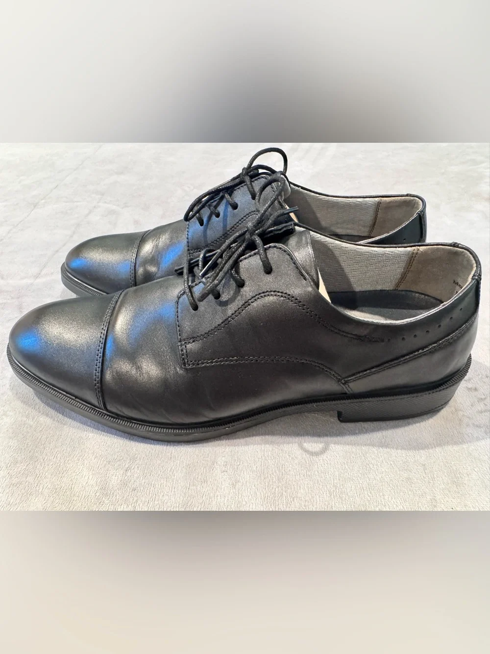Johnston & Murphy Black Leather Cap-Toe Derby Shoes